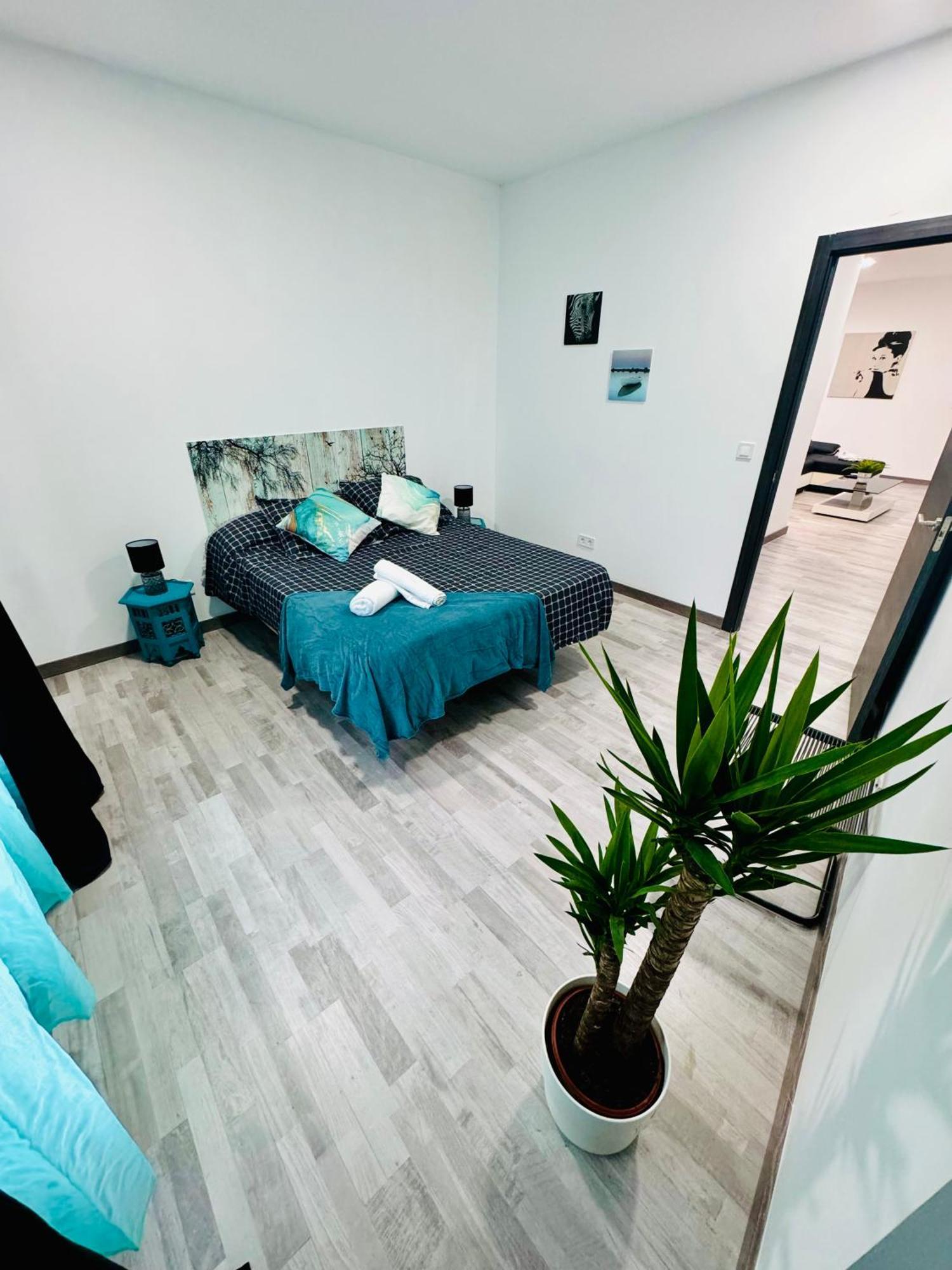 Duplex Th Sanse Norte Сан-Себастиан-де-лос-Рейес Экстерьер фото