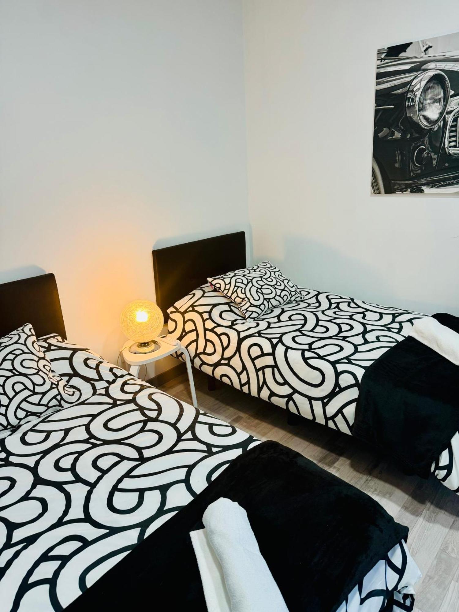 Duplex Th Sanse Norte Сан-Себастиан-де-лос-Рейес Экстерьер фото